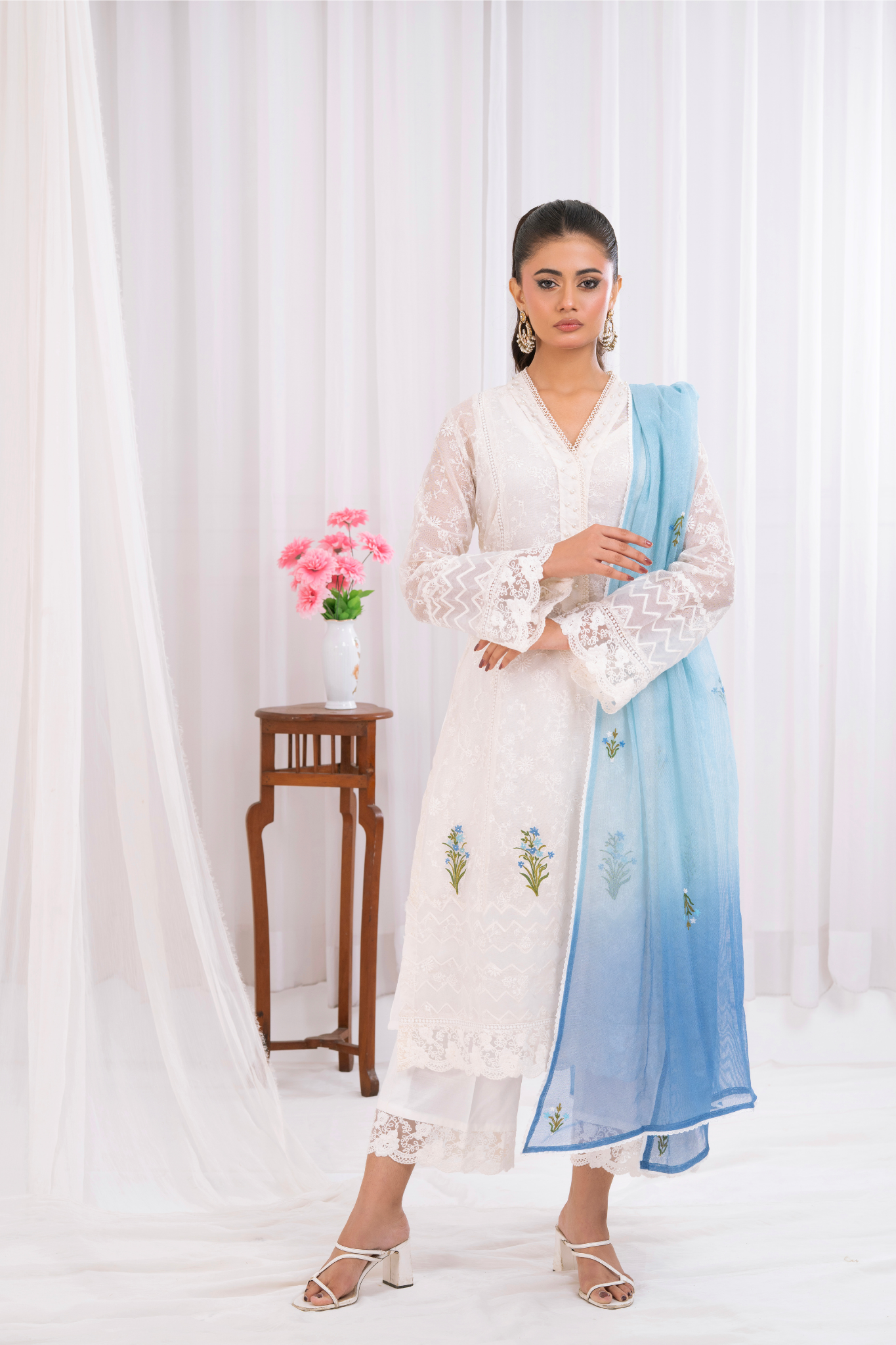 White Teal Net with Blue Motif
