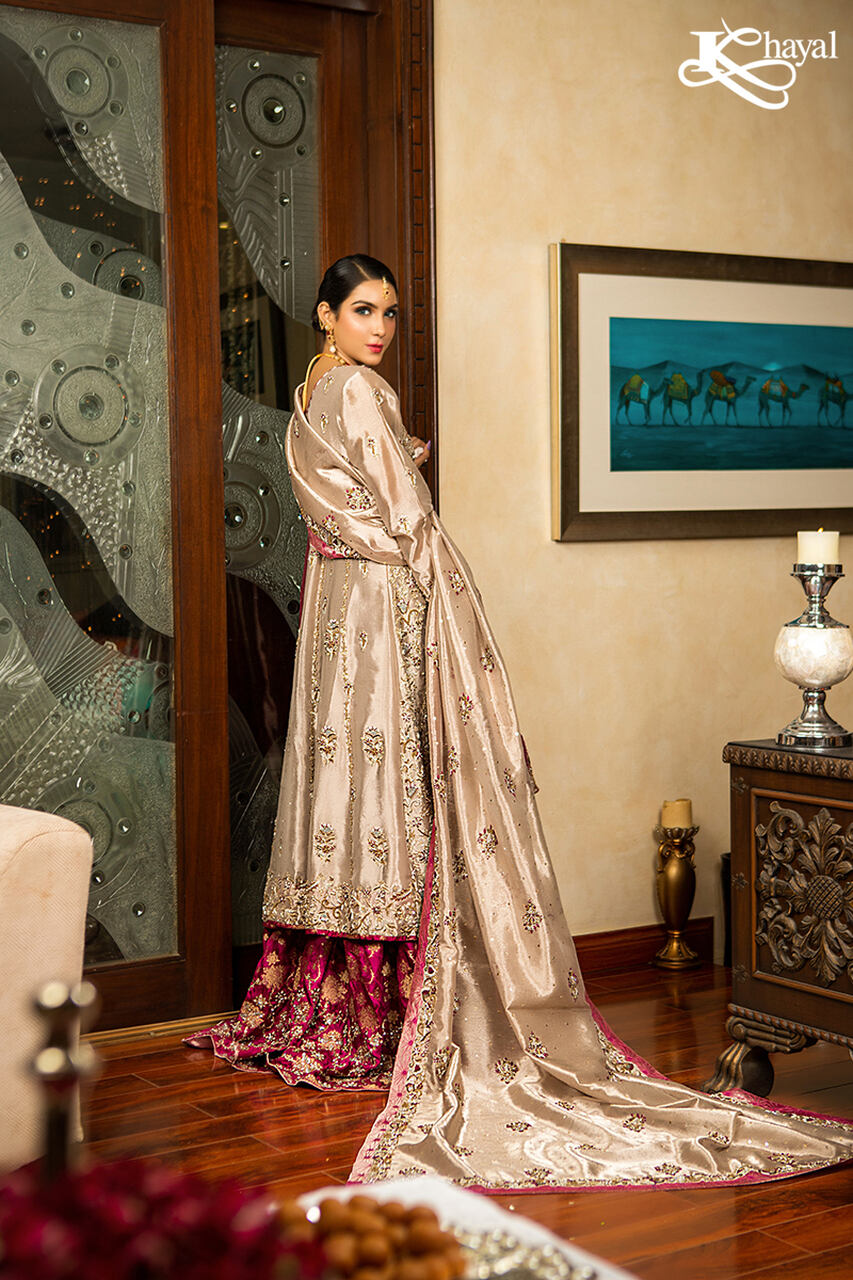 Campaign with Magenta Gharara