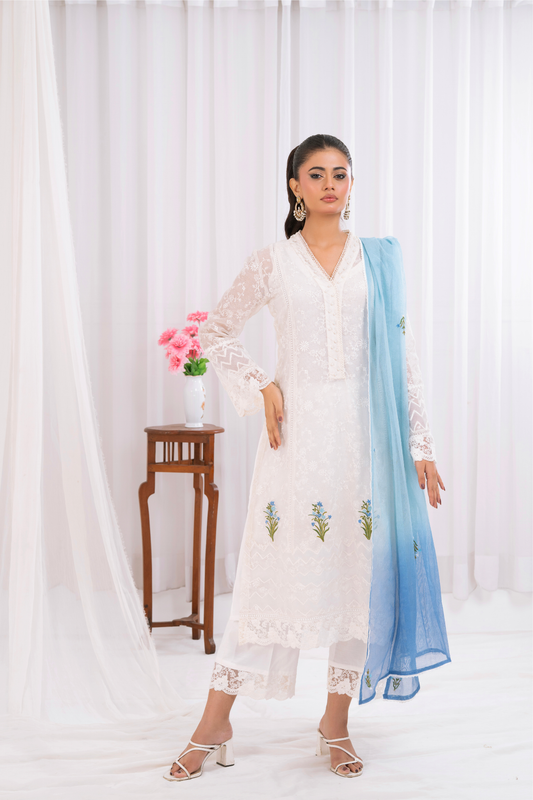 White Teal Net with Blue Motif