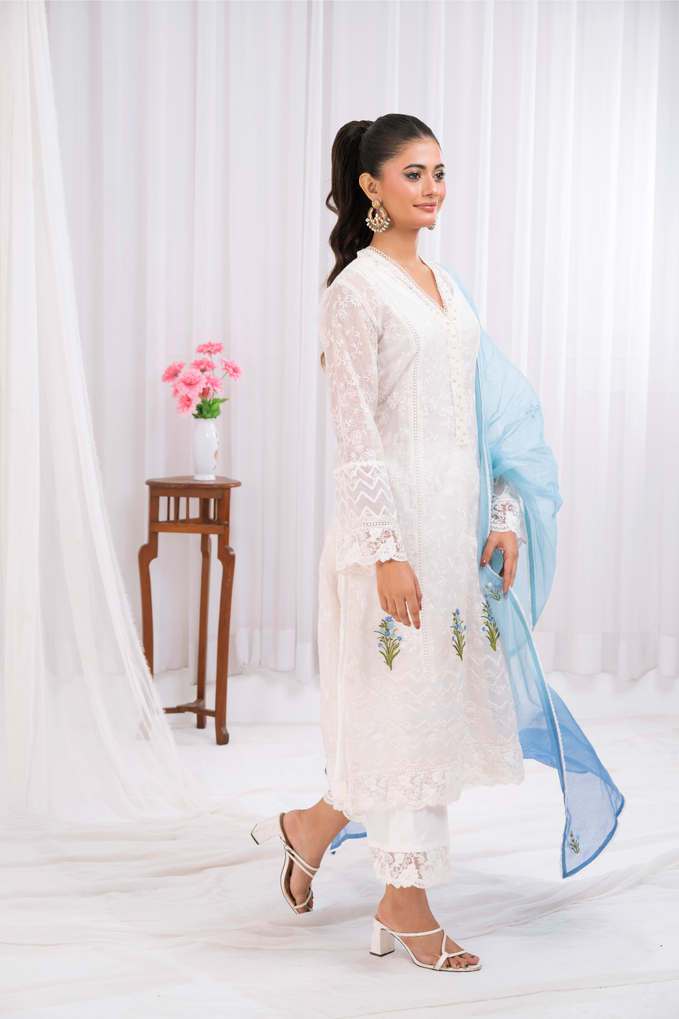 White Teal Net with Blue Motif