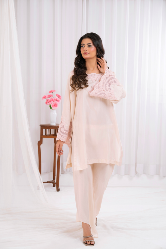 Lace Elegance in Blush Pink